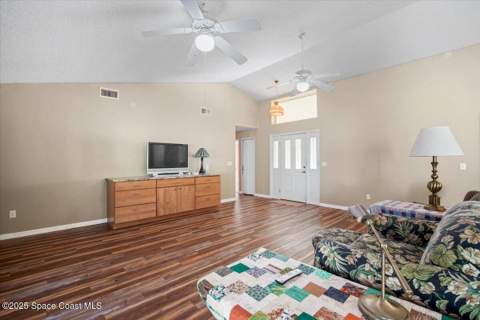 4220 Robins Hill Court, Mims FL - photo 10 of 51