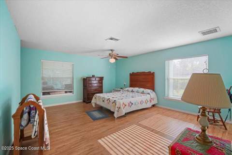 4220 Robins Hill Court, Mims FL - photo 22 of 51