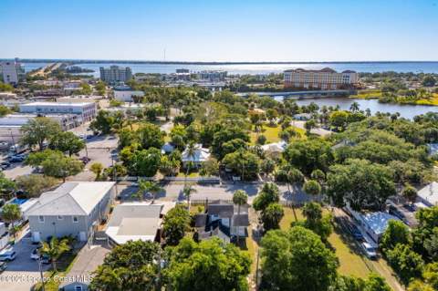 2106 Vernon Place, Melbourne FL - photo 17 of 48