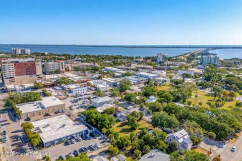 2106 Vernon Place, Melbourne FL - photo 21 of 48