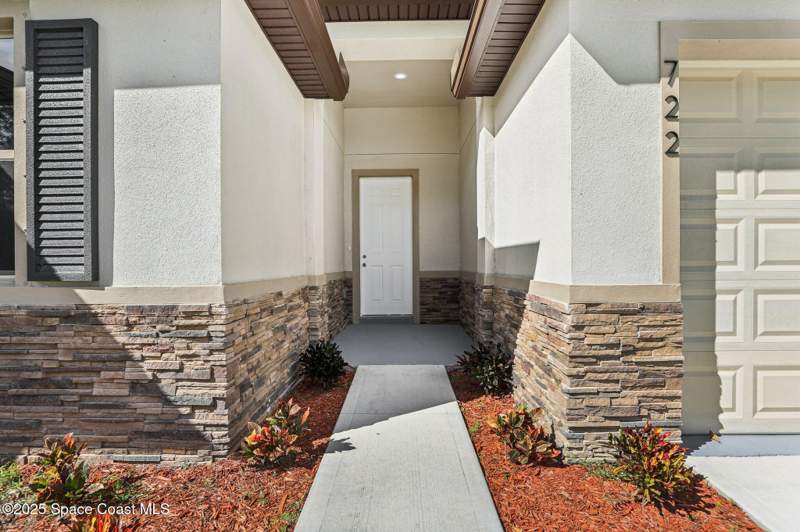 4 bedroom Single Family Residence at 1342 Tordira Street, Port Malabar Unit 23, Palm Bay — photo 2
