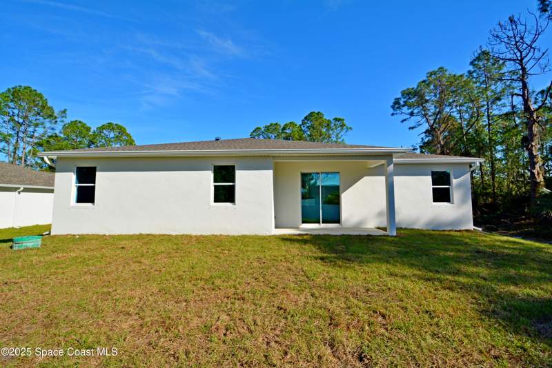 3 bedroom Single Family Residence at 883 Parrotfish Street, Port Malabar Unit 49, Palm Bay — photo 4