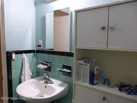 424 Lenore Avenue, Titusville FL - photo 12 of 35