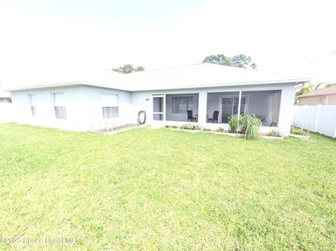 872 Ravenswood Street, Palm Bay FL - photo 12 of 31