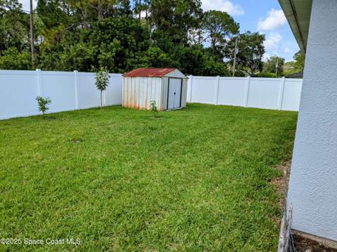 872 Ravenswood Street, Palm Bay FL - photo 15 of 31
