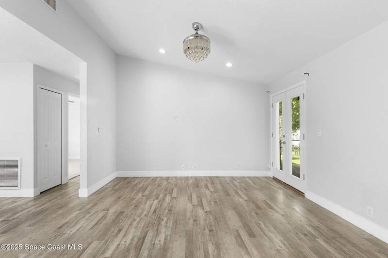 4 bedroom Single Family Residence at 120 Cascade Avenue, Port Malabar Unit 9, Palm Bay — photo 4
