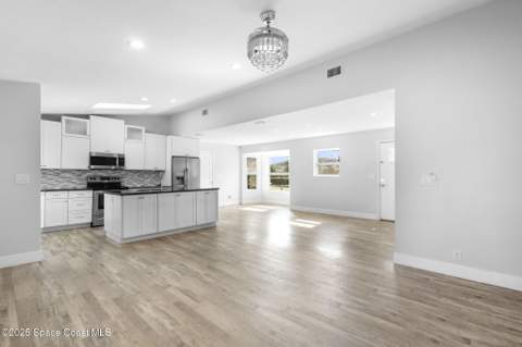 120 Cascade Avenue, Palm Bay FL - photo 6 of 40