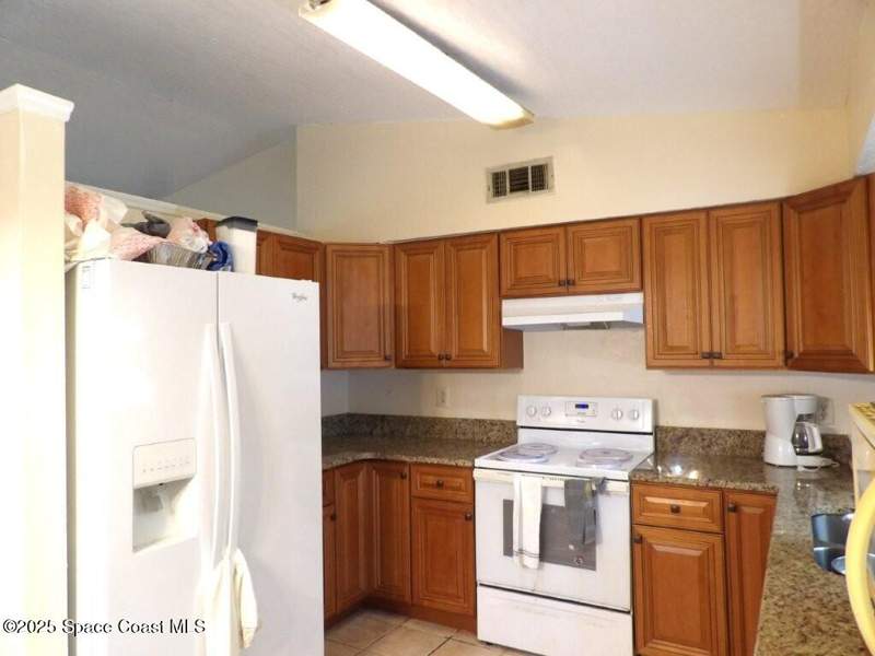 3 bedroom Single Family Residence at 430 Nogales Avenue, Port Malabar Unit 29, Palm Bay — photo 5