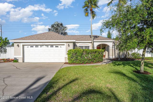 Del Real Town House Villas