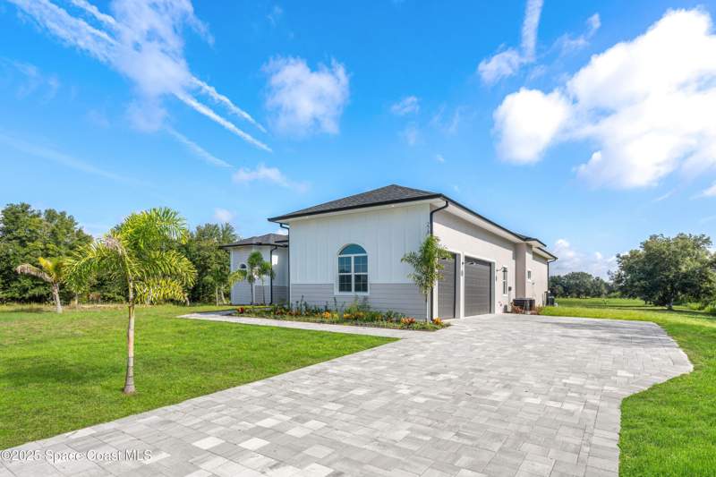 4 bedroom Single Family Residence at 278 Stallion Street, Deer Run, Palm Bay — photo 4