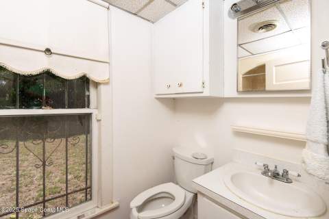 2101 Vernon Place, Melbourne FL - photo 8 of 16