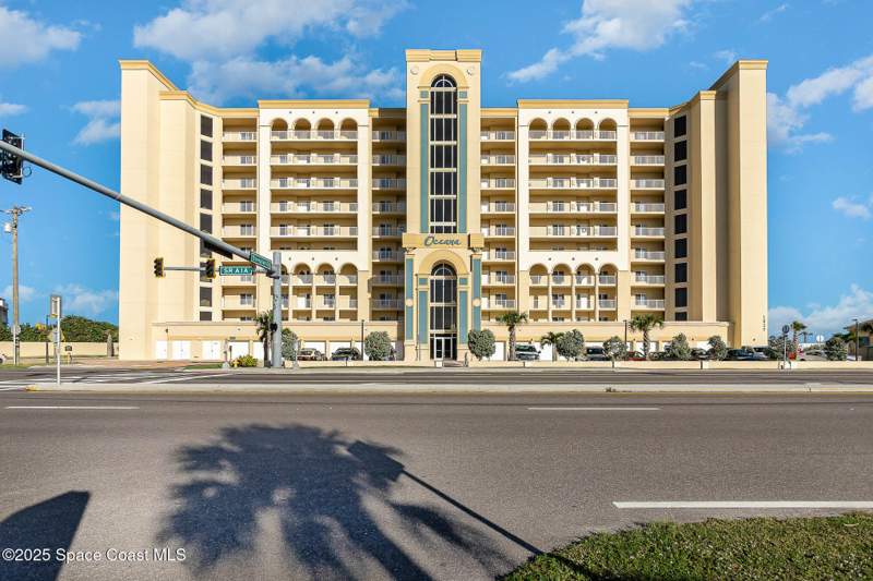 3 bedroom Condominium at 1025 Highway A1a #902, Oceana Oceanfront Sat Bch, Satellite Beach — photo 3