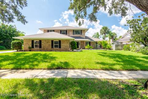 138 Windward Way, Indian Harbour Beach FL - photo 6 of 47