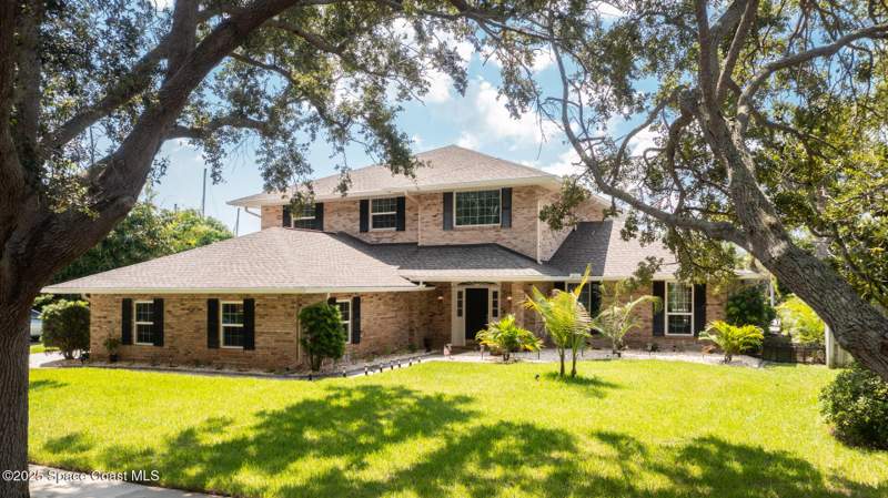 4 bedroom Single Family Residence at 138 Windward Way, Windward Cove, Indian Harbour Beach — photo 5