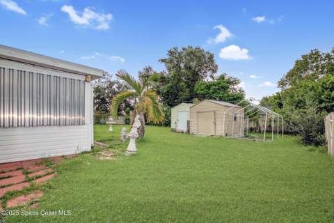 1426 Healey Street, Palm Bay FL - photo 8 of 32
