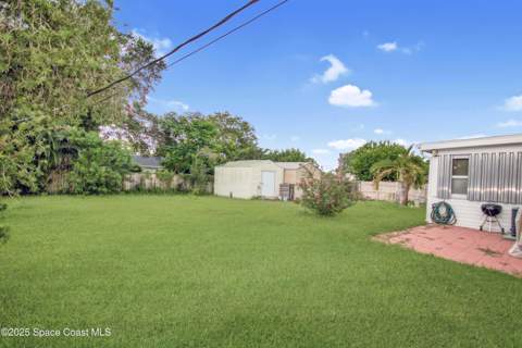 1426 Healey Street, Palm Bay FL - photo 9 of 32