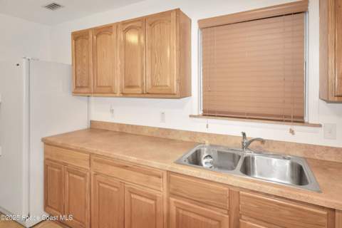 1426 Healey Street, Palm Bay FL - photo 18 of 32