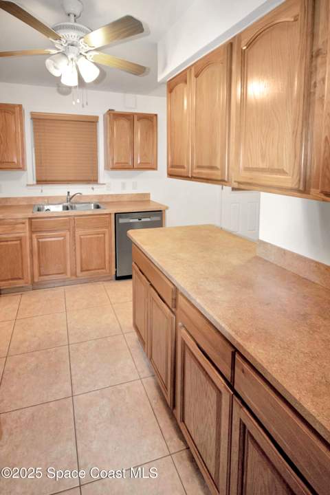 1426 Healey Street, Palm Bay FL - photo 21 of 32