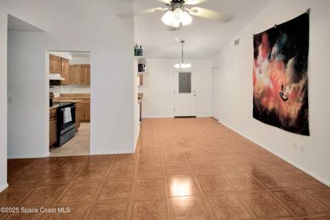 1426 Healey Street, Palm Bay FL - photo 11 of 32