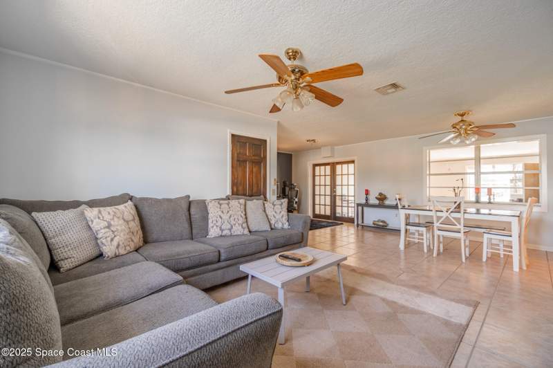 4 bedroom Single Family Residence at 2996 Garden Terrace, Palm Bay, Palm Bay — photo 5