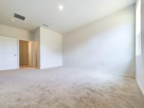 846 Banyan Street, Palm Bay FL - photo 11 of 38