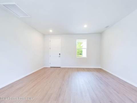 846 Banyan Street, Palm Bay FL - photo 24 of 38