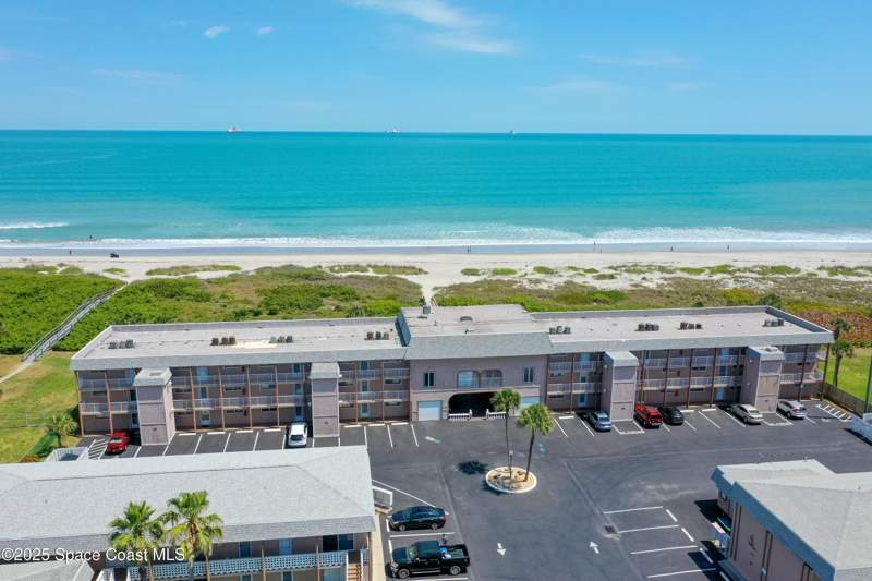 2 bedroom Condominium at 3150 N Atlantic Avenue #11-550, The Diplomat Apts Condo Ph I, Cocoa Beach — photo 2