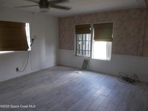 906 Spruce Street, Sebastian FL - photo 9 of 26