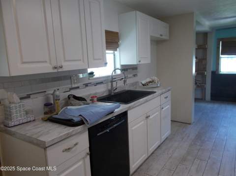 906 Spruce Street, Sebastian FL - photo 12 of 26