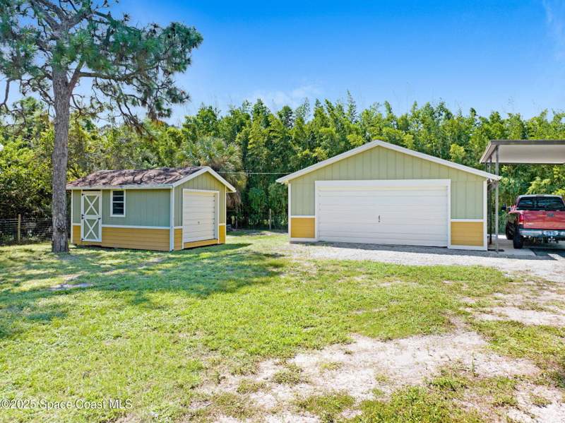 3 bedroom Single Family Residence at 6570 Whispering Pines Lane, Riverview Terrace Estates, Grant — photo 2