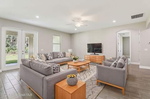 3187 Topsey Avenue, Palm Bay FL - photo 10 of 37