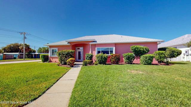 Del Real Town House Villas