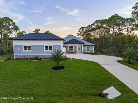 4721 Blossom Ridg Place, Grant-Valkaria FL - photo 6 of 77