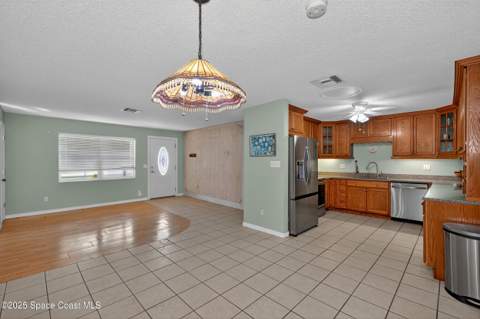 853 Knecht Road, Palm Bay FL - photo 9 of 39
