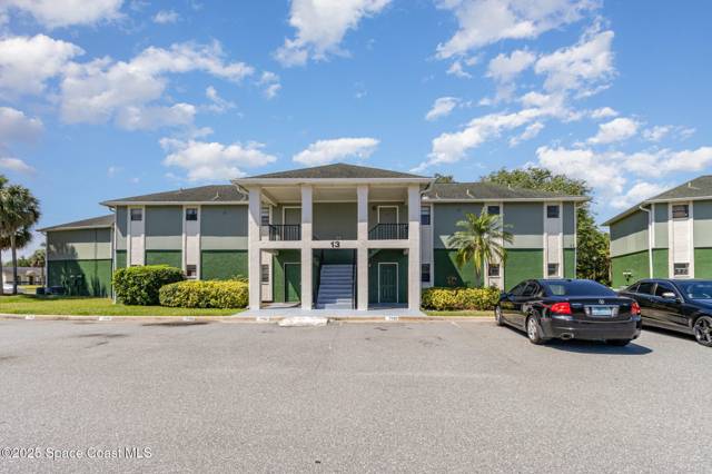 Emerald Park Condo