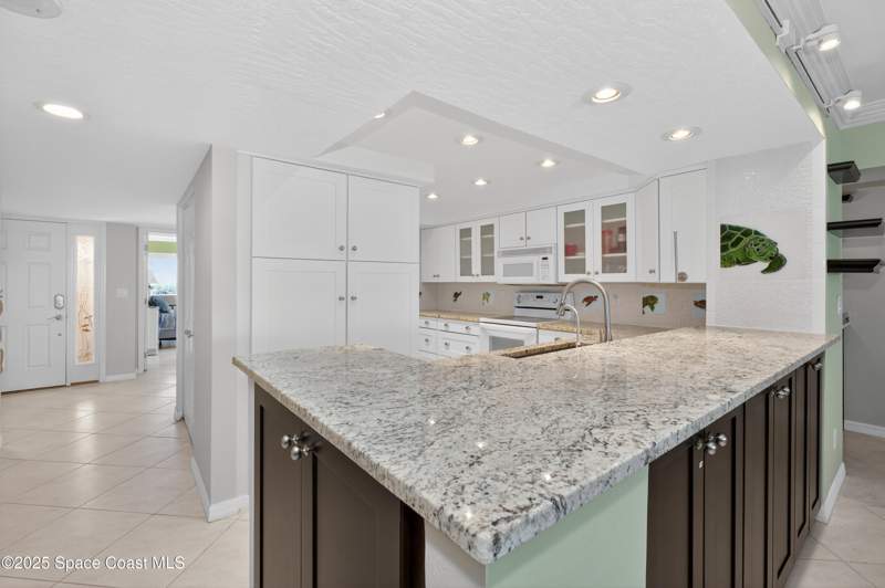 3 bedroom Condominium at 2727 N Highway A1a #501, Ocean Sands N Condo, Indialantic — photo 4