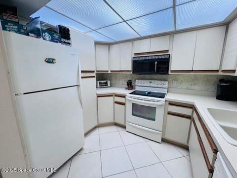 760 S Brevard Avenue #321, Cocoa Beach FL - photo 12 of 47