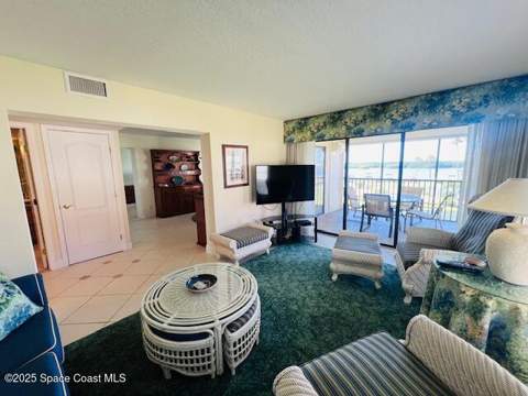 760 S Brevard Avenue #321, Cocoa Beach FL - photo 8 of 47