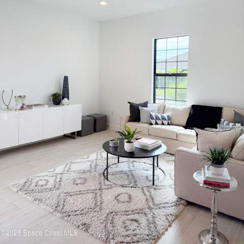 8526 Lyside Drive, Melbourne FL - photo 9 of 44