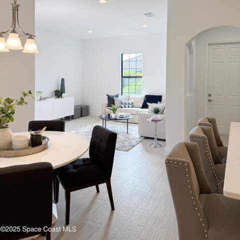 8526 Lyside Drive, Melbourne FL - photo 8 of 44