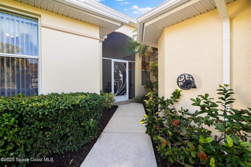 3 bedroom Single Family Residence at 4845 Bren Court, Viera N Pud Tract C-A1 and 2 Phase 3, Rockledge — photo 2