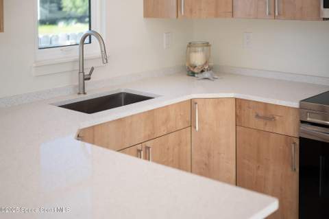 211 Teal Drive, Cocoa FL - photo 11 of 56