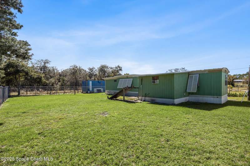 2 bedroom Mobile Home at 4895 Orange Street, Aurantia, Mims — photo 4