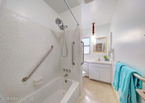 6545 Floridana Avenue, Melbourne Beach FL - photo 23 of 43