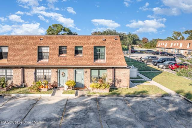 Arlington Pines Townhouses As Desc In Orb 3489 Pg