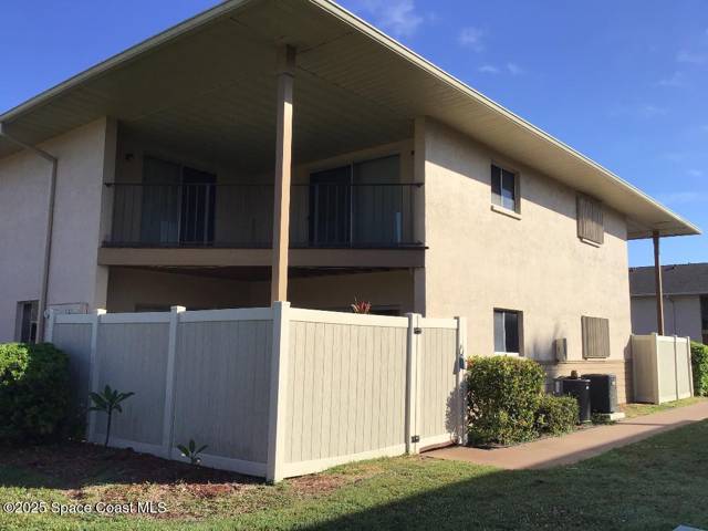 Country Woods Village Condo