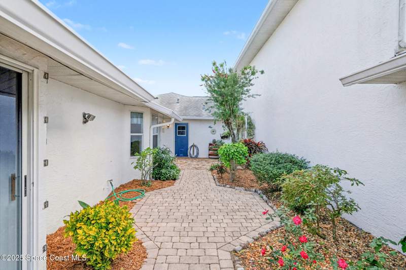 2 bedroom Townhouse at 904 Maplewood Court, Villas at Suntree Unit 3 A Re- Plat of A Pt of Pa, Melbourne — photo 3