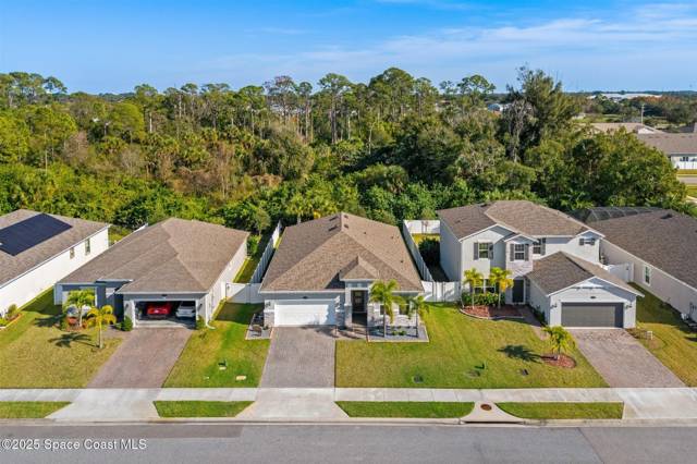 Palm Gardens Townhomes