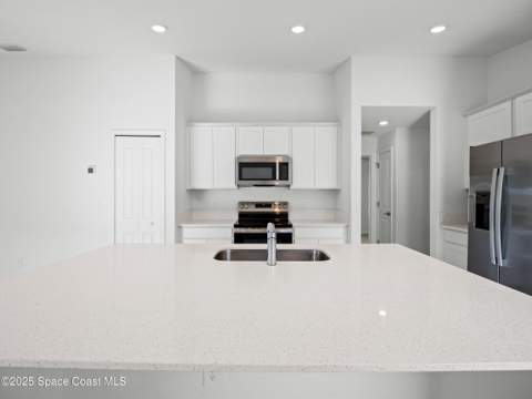 1668 Colebrook Circle, Palm Bay FL - photo 9 of 30