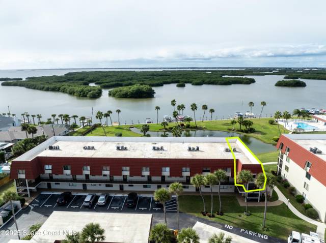 River LakesCondos for Sale in Cocoa Beach, FL